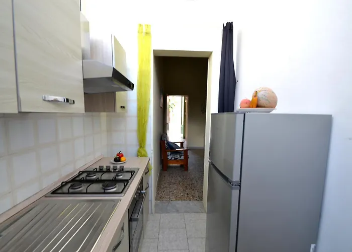Ll84 Casa Vacanze Per 4 Pax Luce Roca 사진