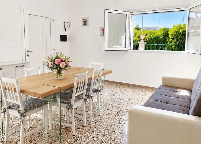 Casa Vacanza Da Flavia 아쿠아리아 델 카포 사진