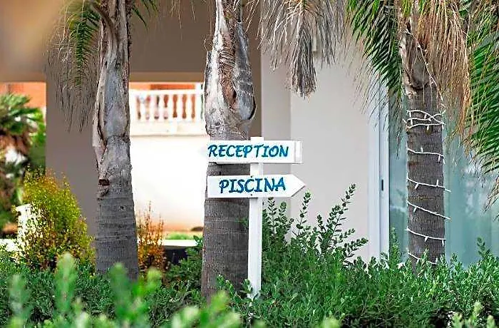 Photo de Jonium Hotel - Amazing Sea View And Swimming Pool Pulsano
