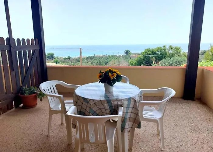 Bilocale Con Magnifica Vista Mare Villa Marina di San Gregorio photo