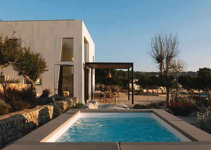 Petrammare Di Casa Camilla Journey Villa Marina Porto képek